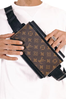 pochete louis vuitton